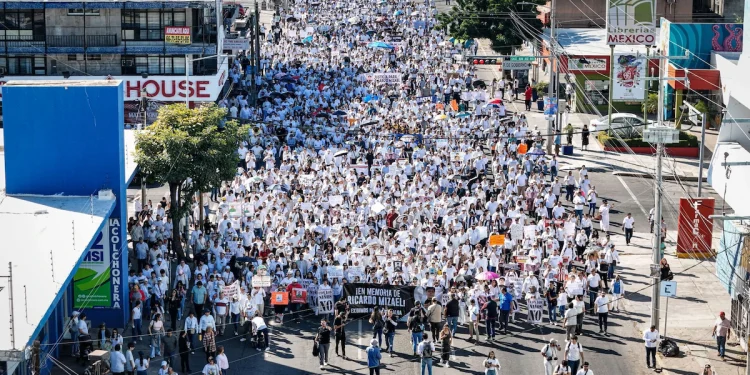 Marcha en Culiacán exige paz y seguridad tras dos años de violencia