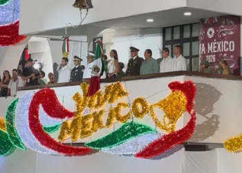 Así se vivió el Grito en Cancún: 18 mil almas, 200 drones y Lucero y Mijares cantando hasta la medianoche