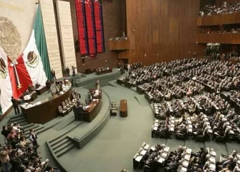 “Ley Tepito”: oposición acusa que reforma contra piratería golpeará a vendedores