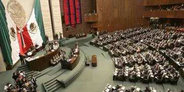 “Ley Tepito”: oposición acusa que reforma contra piratería golpeará a vendedores
