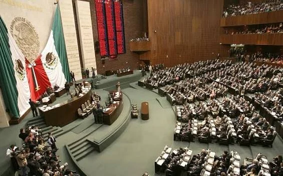 “Ley Tepito”: oposición acusa que reforma contra piratería golpeará a vendedores