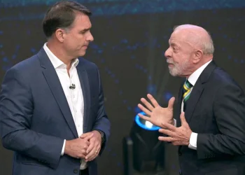 Lula desafía a Bolsonaro a hacer públicos sus registros financieros