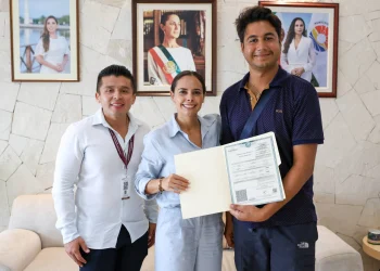 Ana Paty acerca más de 145 mil trámites a familias de Cancún
