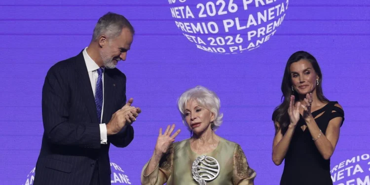 Isabel Allende gana el Premio Planeta en España