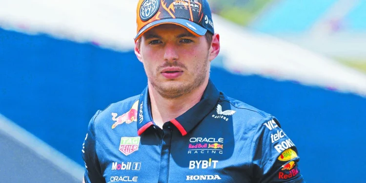 Max Verstappen gana en Singapur y asegura su segundo GP