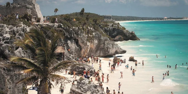 Tulum enfrenta crisis hotelera y confía en recuperación