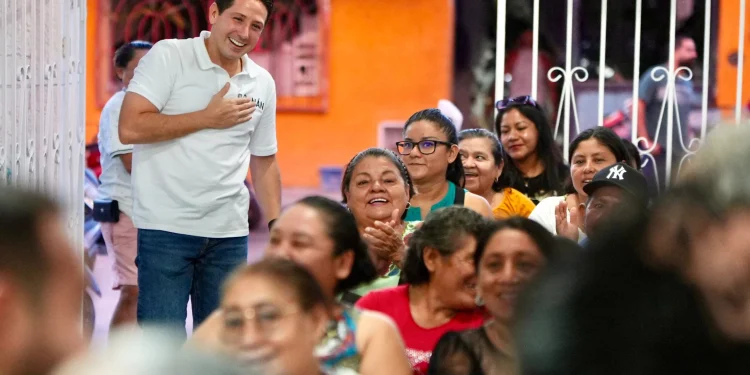 Renán Sánchez Tajonar presenta su Segundo Informe en Cozumel