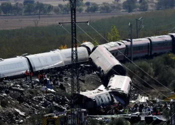 Mexicanos afectados por choque de trenes en España