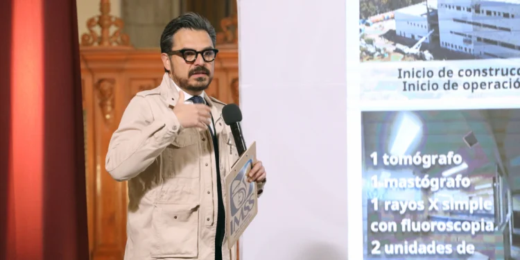 IMSS propone aumento salarial del 8% para trabajadores del SNTSS