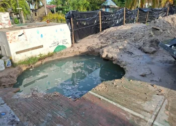 Cuerpo de agua en construcción en Xcalak genera alerta