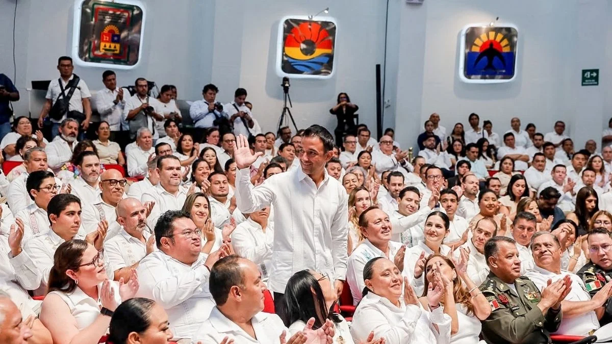 Participa Cancun en la conmemoracion del 52 aniversario de Quintana Roo