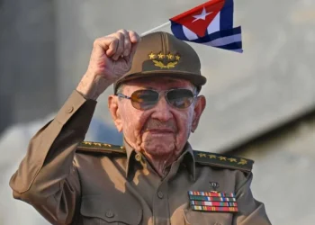 Pueden detener a Raul Castro Lo que significa la orden de Florida
