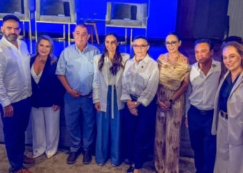 Trabajaremos de la mano del Gobierno de Mexico y Quintana Roo contra el sargazo Ana Paty Peralta