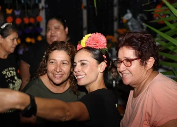 Altares musica y tradicion asi se vivio el Janal Pixan Donceles en Cancun