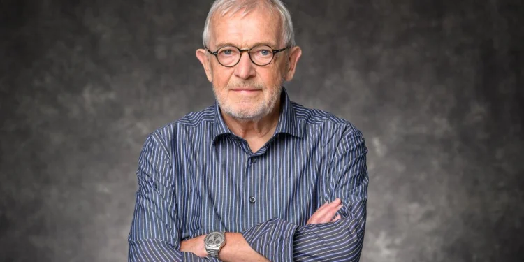 Francis Halzen, Nobel de Física 2026 y su lucha por el premio