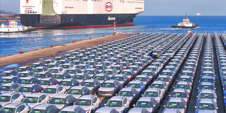 México podría perder inversiones chinas por falta de política automotriz
