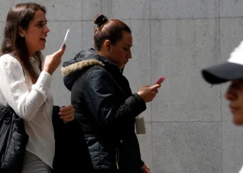 México reutiliza 70% de sus celulares y supera a EE.UU. y Canadá