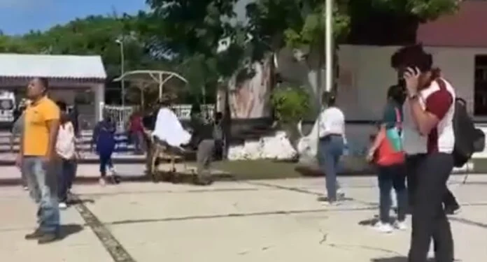 Tres estudiantes del CBTIS 111 intoxicados por gomitas en Cancún