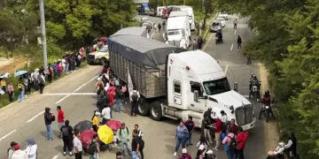 Alerta vial: transportistas se concentran en 38 puntos del país