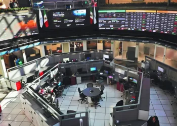 La Bolsa mexicana cierra en alza con avance de Grupo Carso