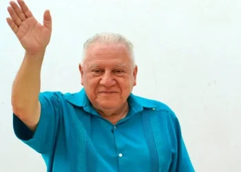 Rafael Marín Mollinedo busca liderar Morena en Benito Juárez