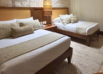 Hoteleros piden regular plataformas de hospedaje en México