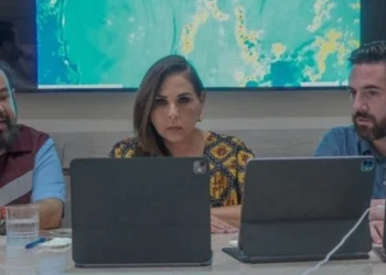 Mara Lezama anuncia nuevas medidas contra el sargazo en Quintana Roo