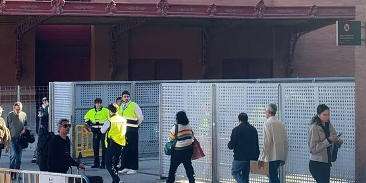 Accidente de tren en España: teléfonos y apoyo para familiares