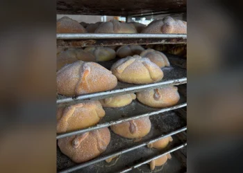 ¿Dónde comprar pan de muerto más barato? Hasta 100 pesos de diferencia